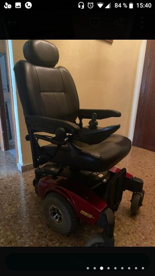 Silla de ruedas eléctrica en perfecto estado