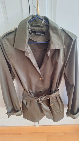 Chaqueta Zara Verde Militar Talla M