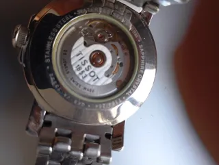 Reloj Tissot Automático Plata y Blanco