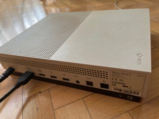 Xbox One S 1TB Blanca SIN MANDO