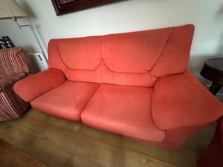 Sofá 3+2 plazas en perfecto estado. Desinfectados