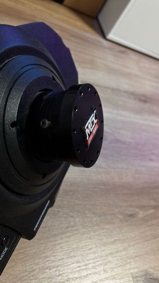 Thrustmaster T300 + Pedales