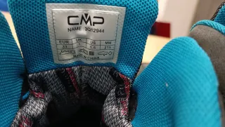 Botas de monte CMP niño talla 33