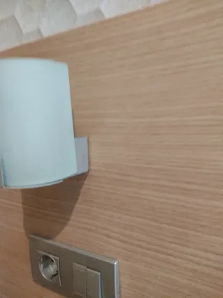 2 apliques de pared transparentes