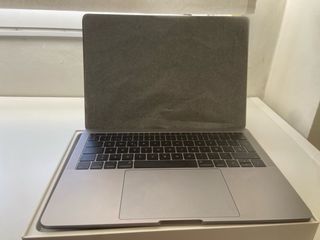 MacBook Pro 2017 negro