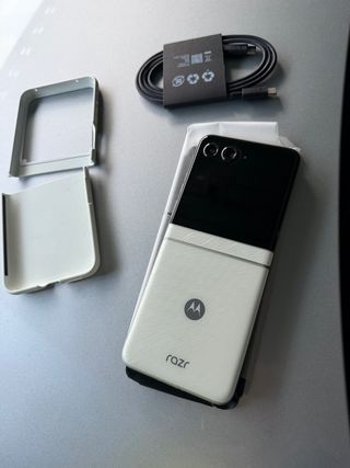 Motorola razr 60