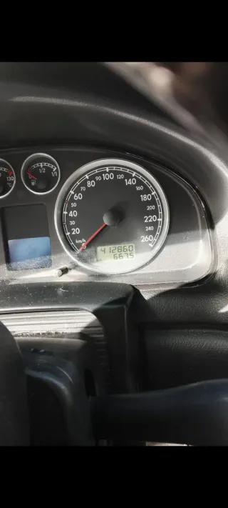 Volkswagen Passat 2006