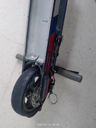 Patinete Xiaomi Desmontado Solo no tiene batterie.