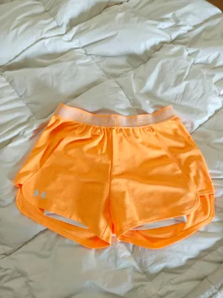 Pantaloncini sportivi Under Armour arancioni