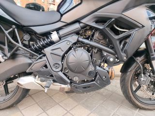 KAWASAKI VERSYS 650 2024 6.500km REESTRENO