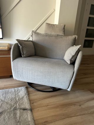 Butaca giratoria Fama modelo Eva