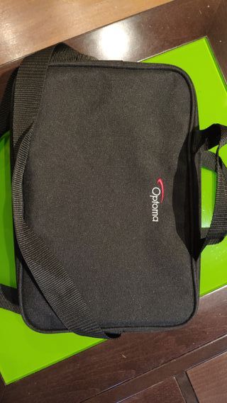 Proyector Optoma 3D DW318 + Pantalla