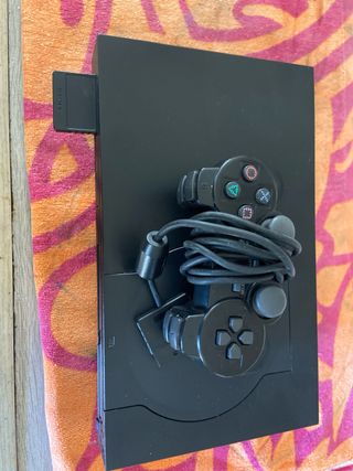 PlayStation 2 Negra con mando