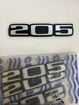 Emblema Peugeot 205