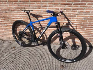 BERRIA BRAVO CARBONO MEJORADA