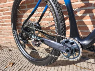 BERRIA BRAVO CARBONO MEJORADA