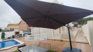 Parasol grande gris