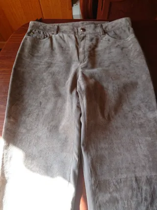 Pantalon piel vuelta ante verde oliva T L 40