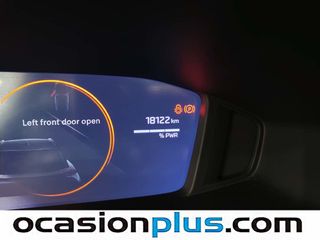 Peugeot 2008 Allure Hybrid eDCS6 107 kW (145 CV)