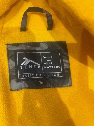 Abrigo Camuflaje Negro y Gris