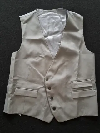 Traje comunión niño gris