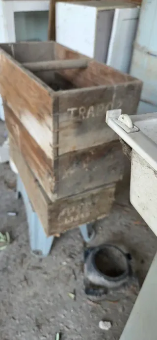 Cajones antiguos de madera