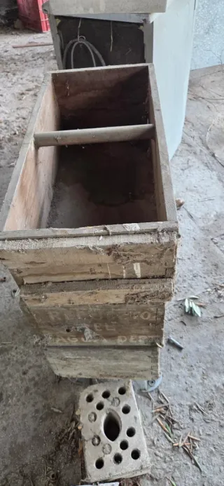 Cajones antiguos de madera