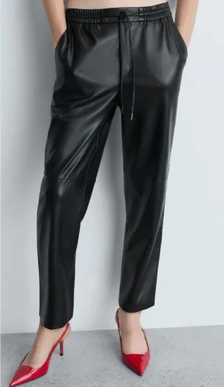 Pantalón Efecto Piel