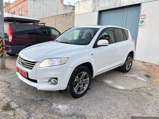 Toyota RAV4 2013