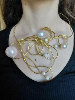 Collana artistica oro rosa punk rock