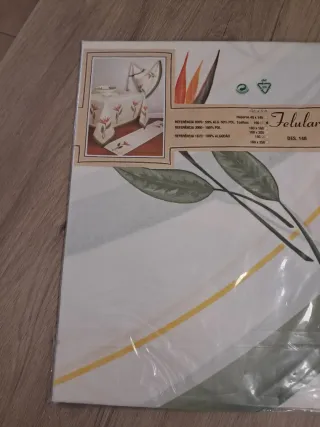 Toalha de Mesa 90x90/160