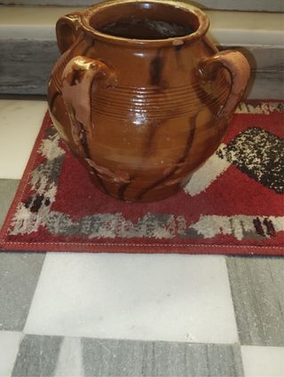 Cuenco de cerámica antiguo