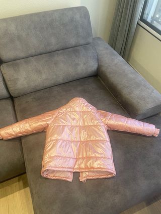 Abrigo rosa brillante