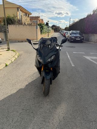 Yamaha TMAX 560 Tech Max 2022