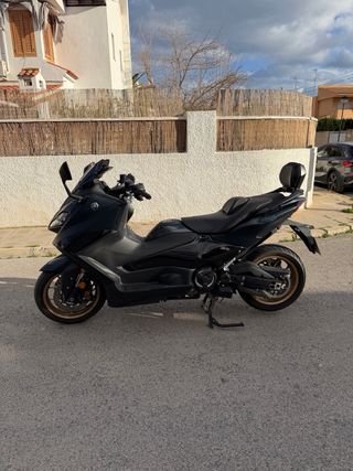 Yamaha TMAX 560 Tech Max 2022