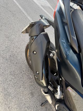 Yamaha TMAX 560 Tech Max 2022