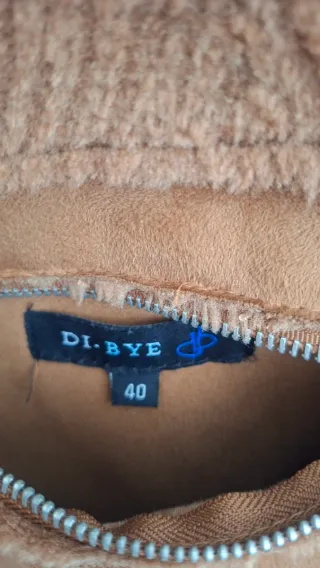 Chaquetón marrón Talla 40