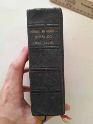 Misal Romano Serafico latino español, 1943