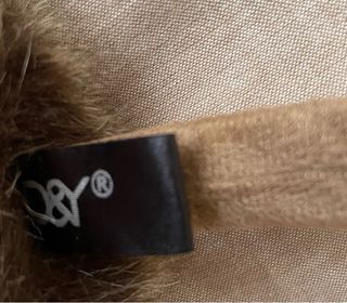 Orejeras de antelina y pelo sintético. Niña/Mujer