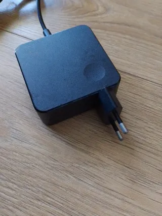 Cargador para portátil AE60