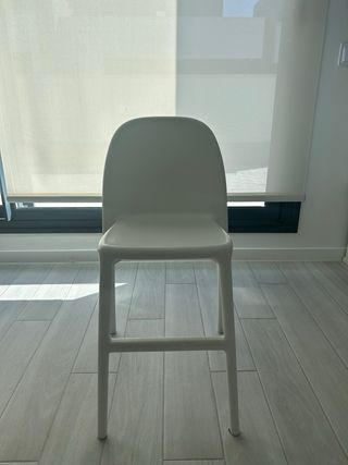 Silla alta URBAN Ikea blanca para niños