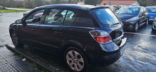 Opel Astra 2007 libro de mantenimiento