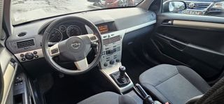 Opel Astra 2007 libro de mantenimiento