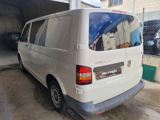 VW Transporter 1.9 TDI, 6 plazas, aire acondiciona