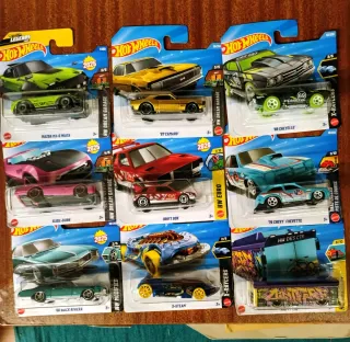 9 Coches Hot Wheels