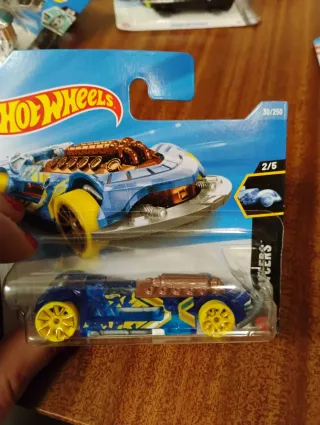 9 Coches Hot Wheels