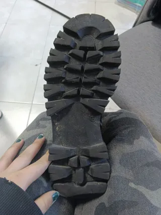 Botas negras media pantorrilla