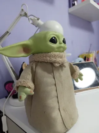 Peluche Baby Yoda