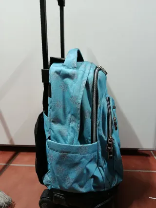 Mochila Totto azul con estrellas