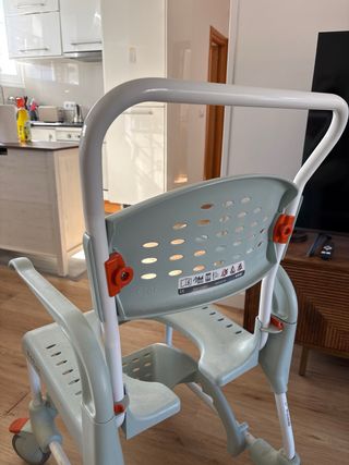 Silla WC ortopedia con ruedas